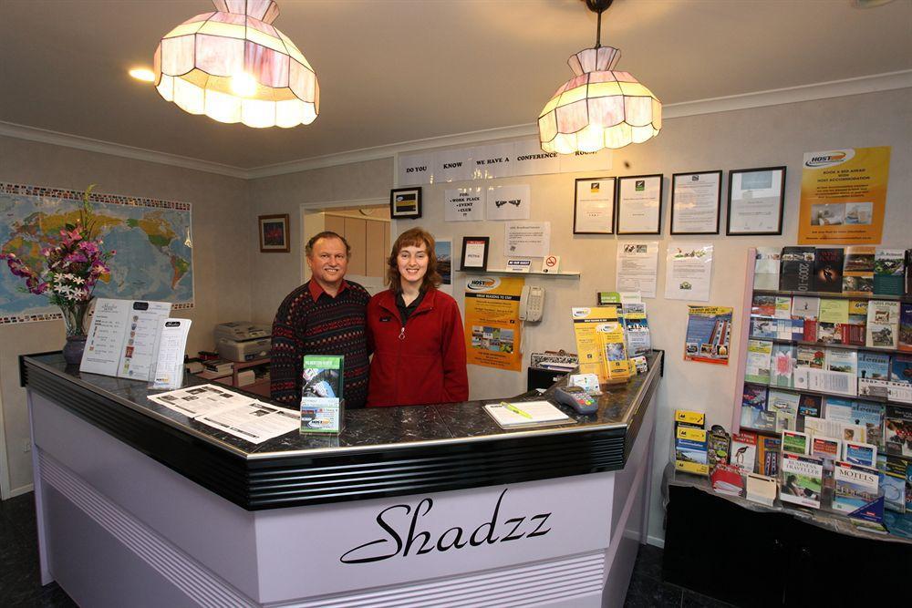 Shadzz Motel Palmerston North Exterior photo